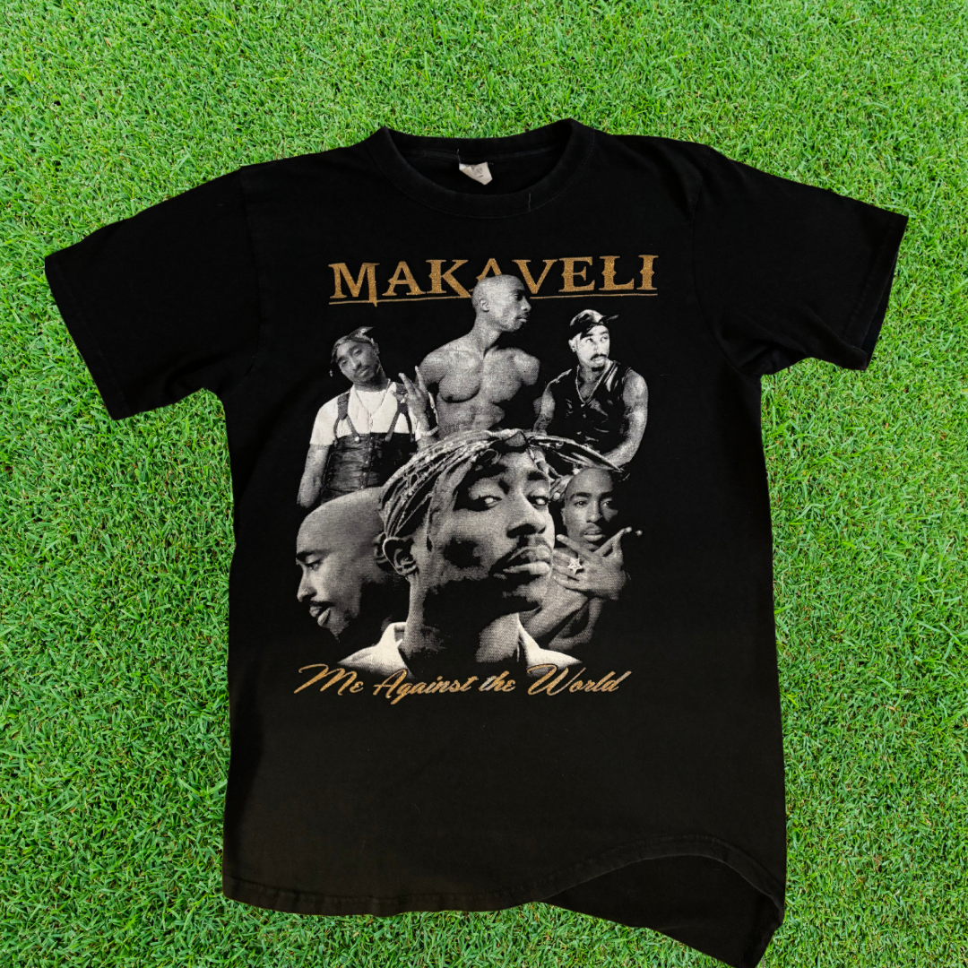 Makaveli - Tupac - “Me Against the World” - 90s - Flying Horse Tag T-Shirt (Size L)